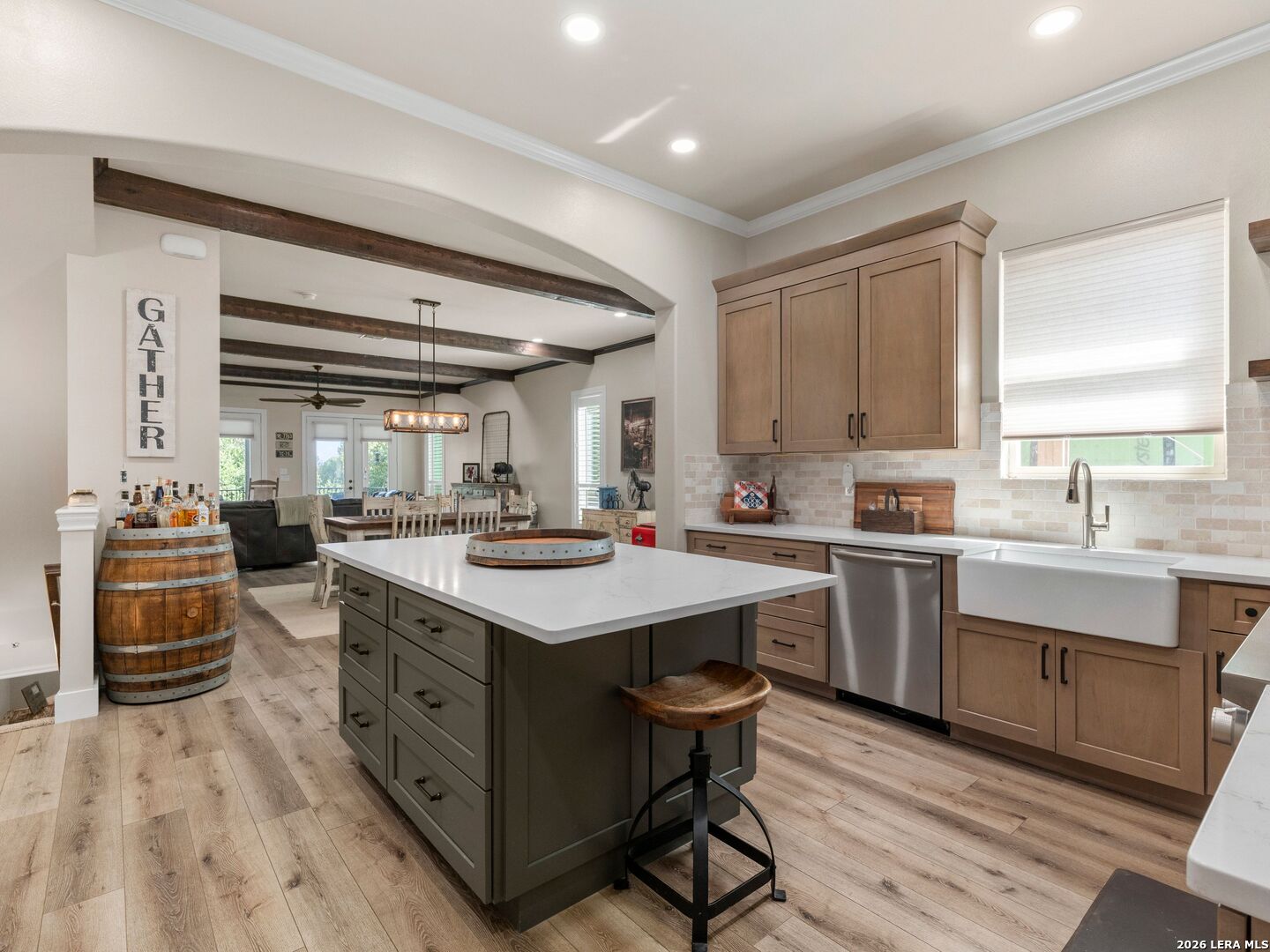 1033 Gruene Rd