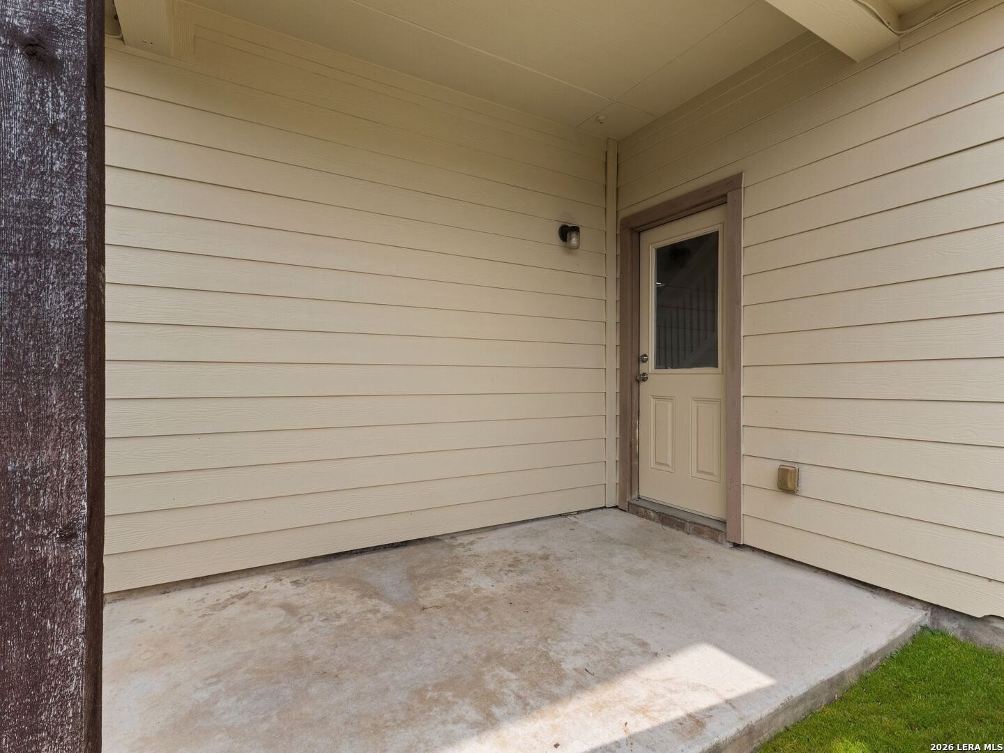 9907 BELMORE CV
