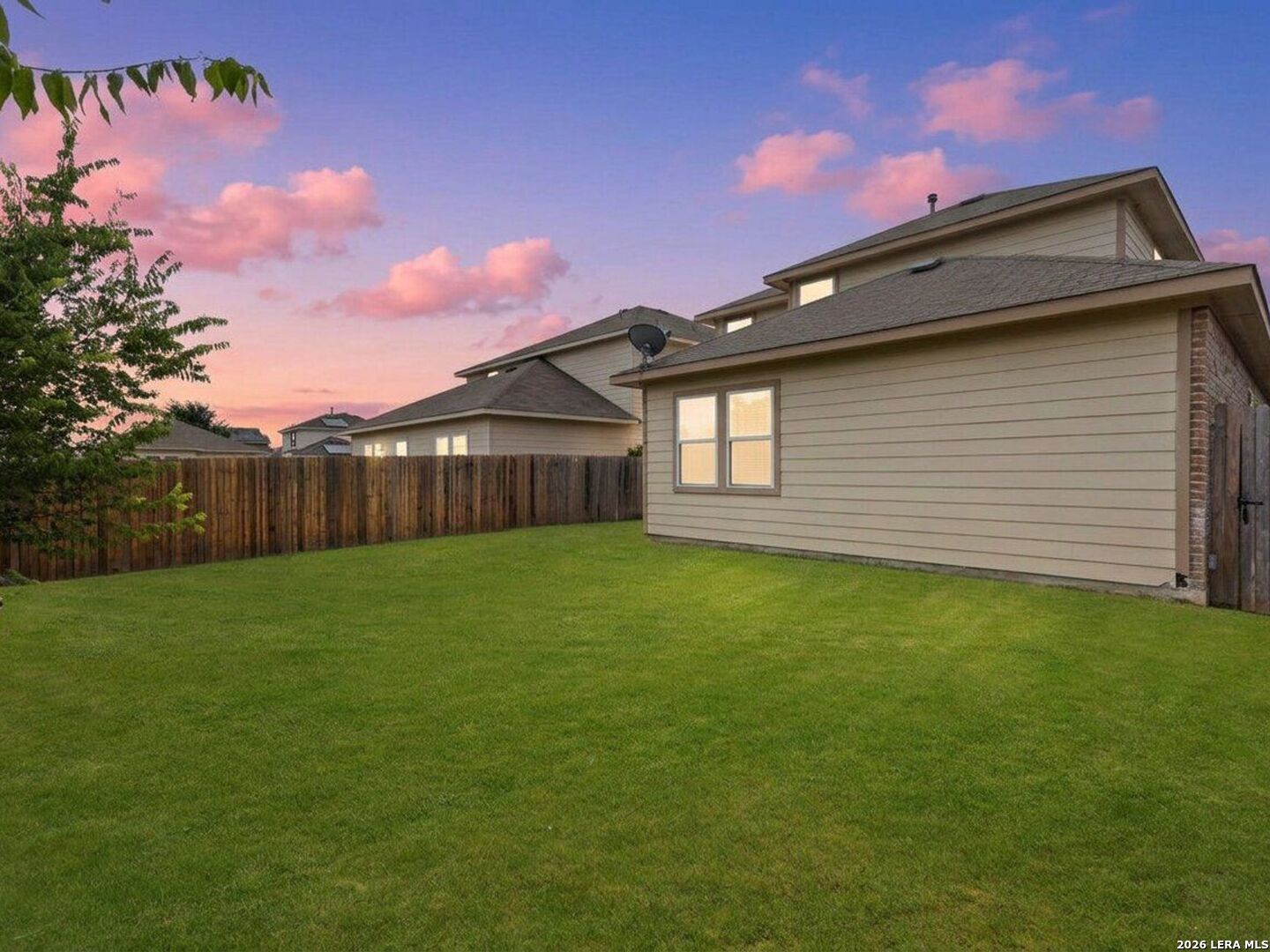 9907 BELMORE CV
