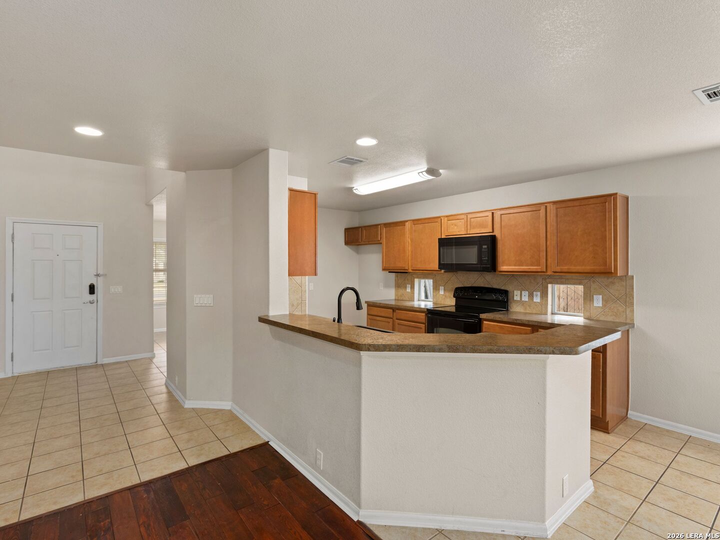 348 KING ELDER LN
