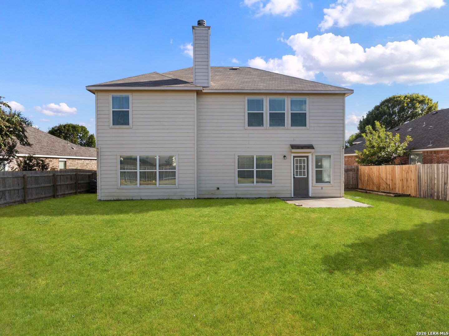 348 KING ELDER LN
