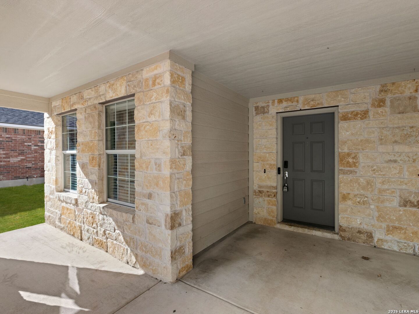 348 KING ELDER LN