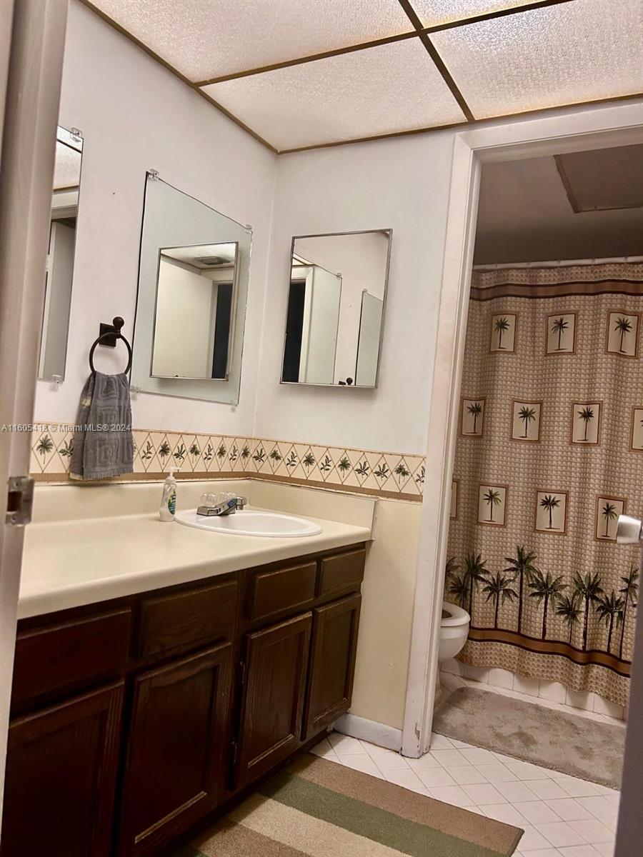 429 N Laurel Dr # 1704