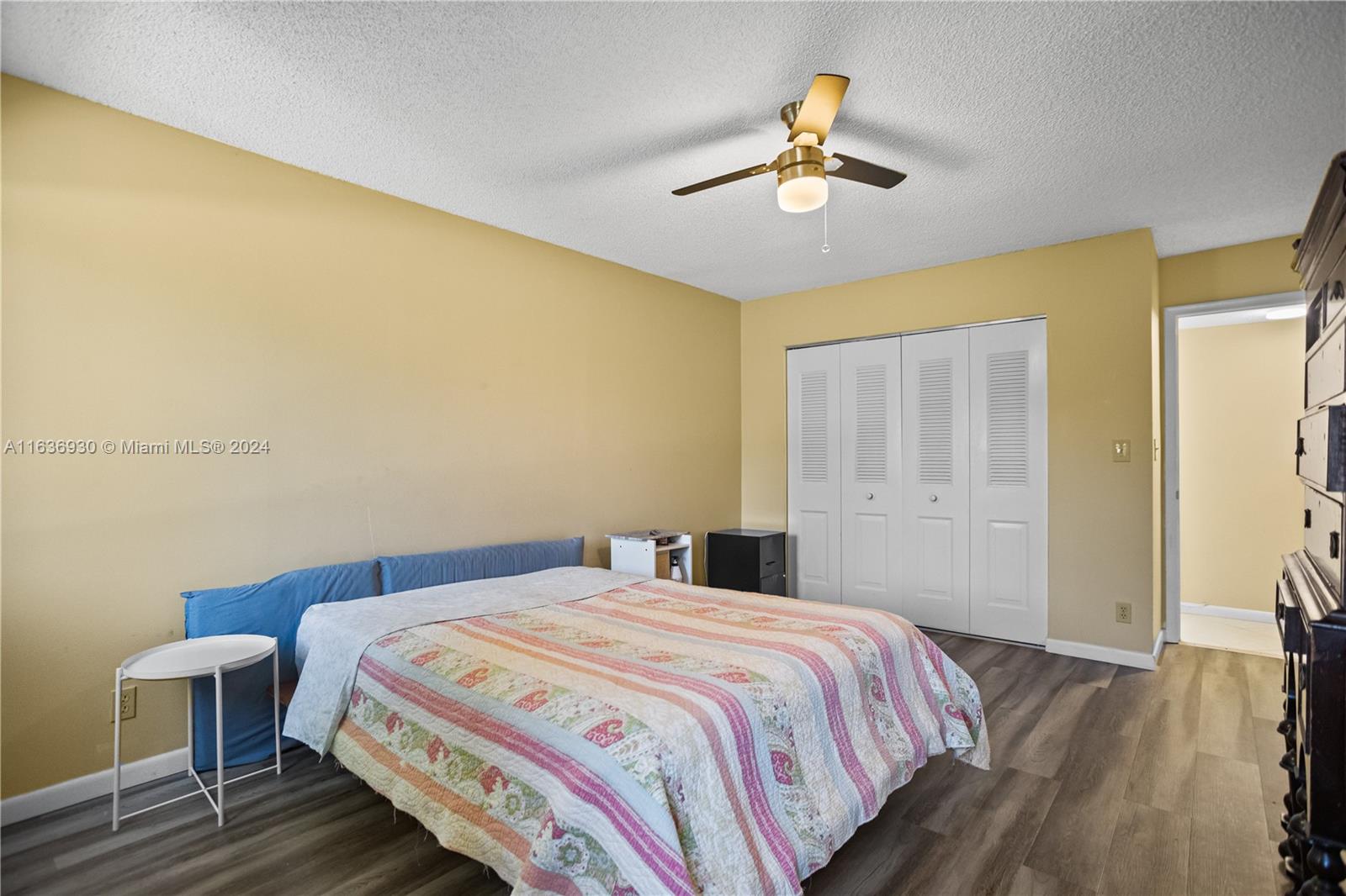 112 E Laurel # 802
