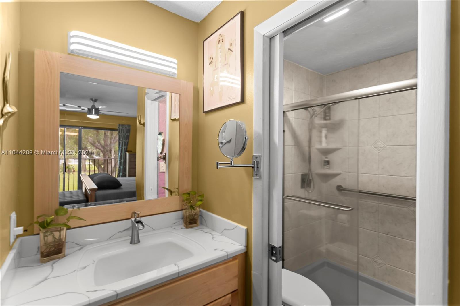 216 W Laurel Dr. # 1307