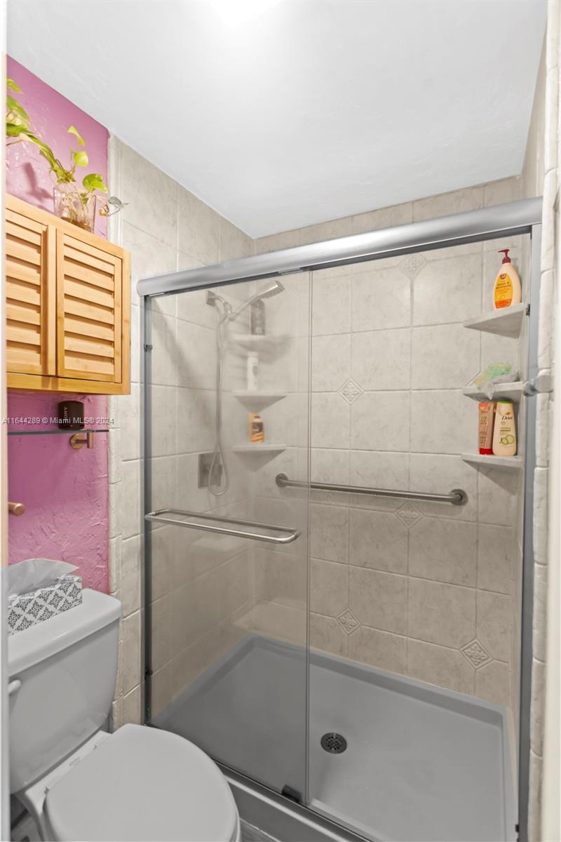 216 W Laurel Dr. # 1307