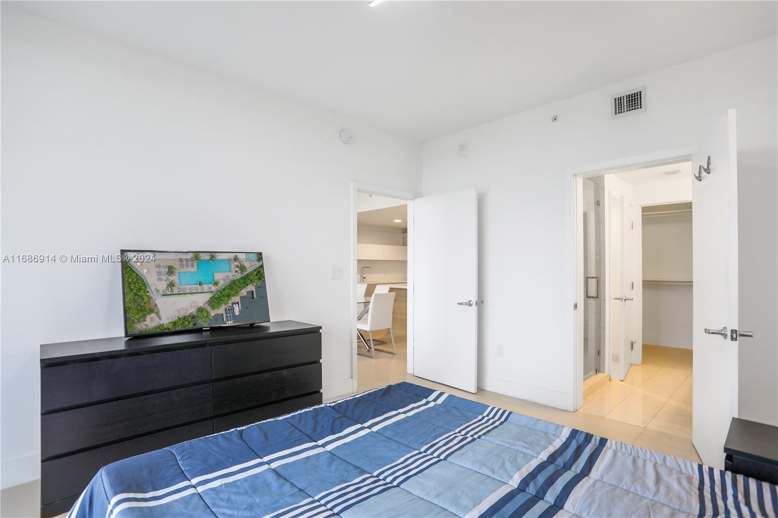 16385 Biscayne Blvd # 604