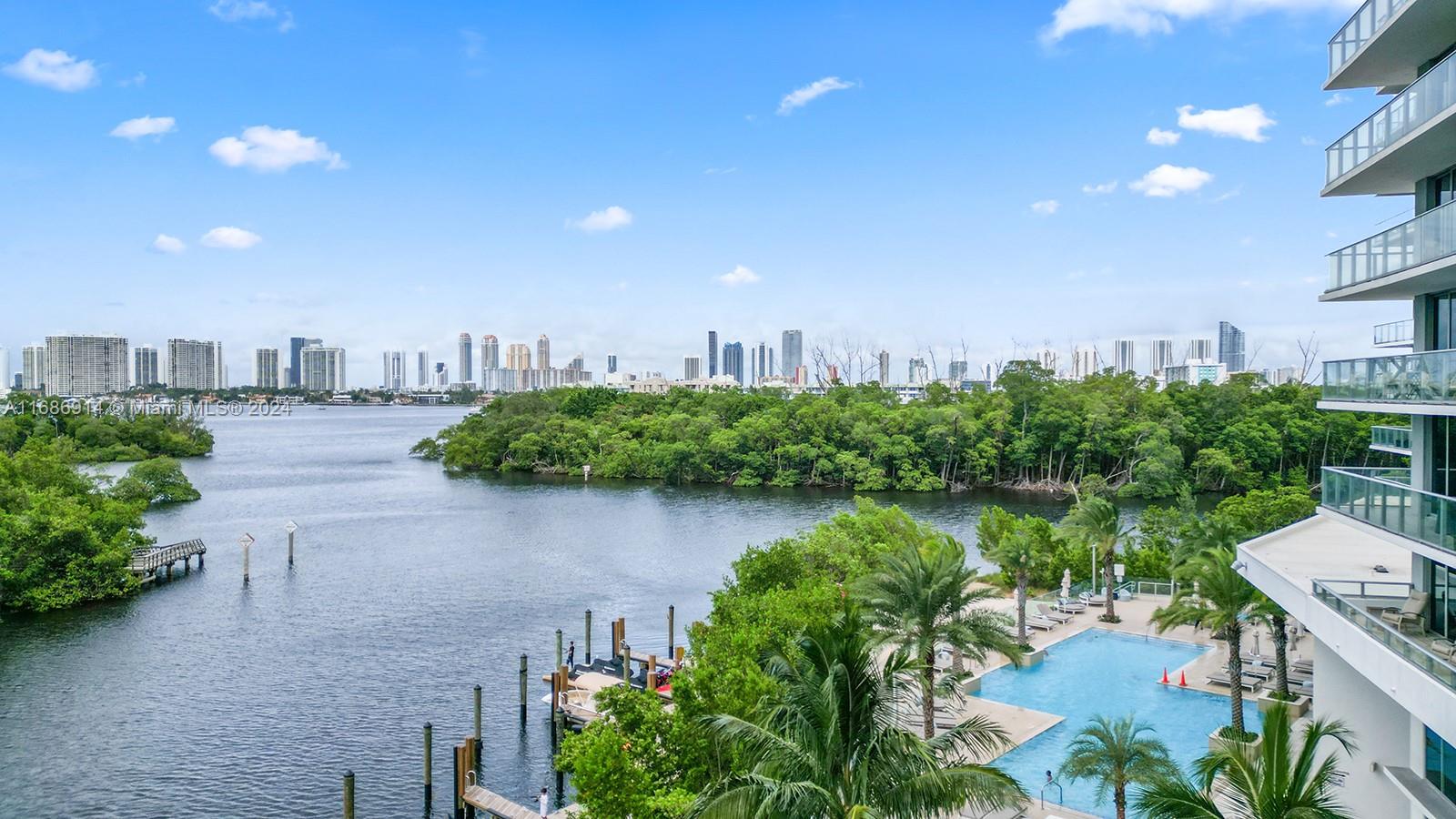 16385 Biscayne Blvd # 604