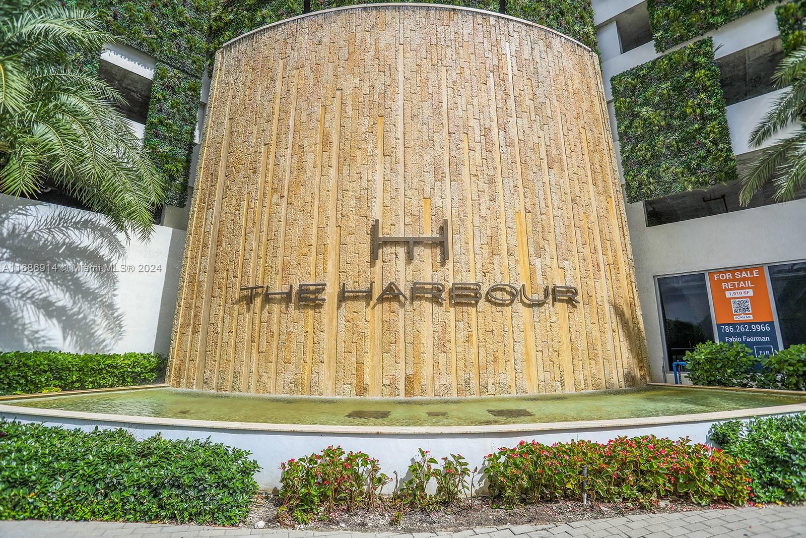16385 Biscayne Blvd # 604