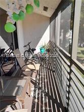 176 W Laurel Dr # 1106
