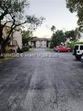176 W Laurel Dr # 1106