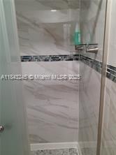 176 W Laurel Dr # 1106