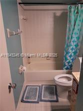 176 W Laurel Dr # 1106