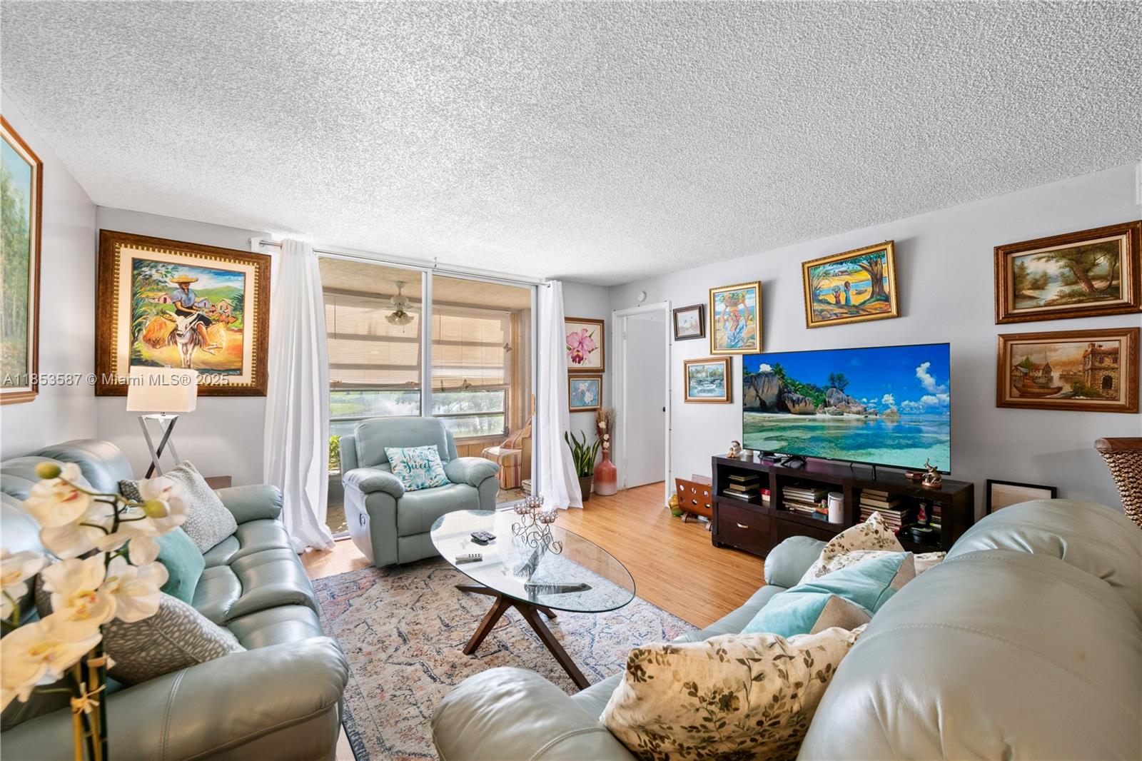 9461 Sunrise Lakes Blvd Unit: 207