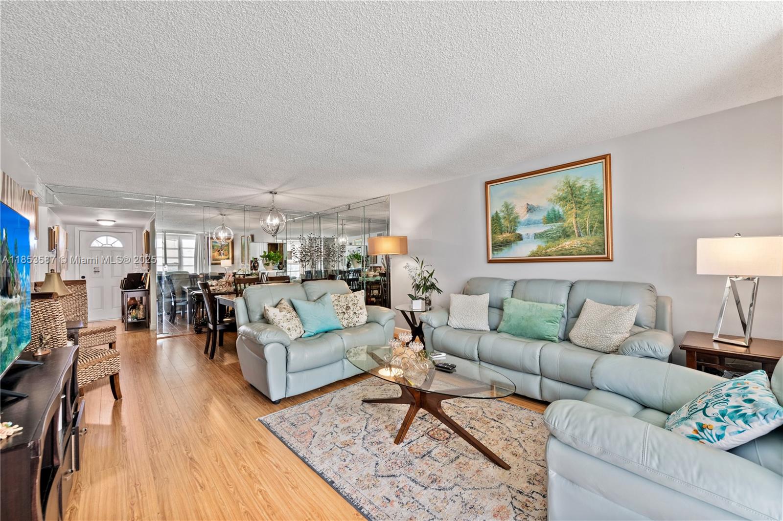 9461 Sunrise Lakes Blvd Unit: 207