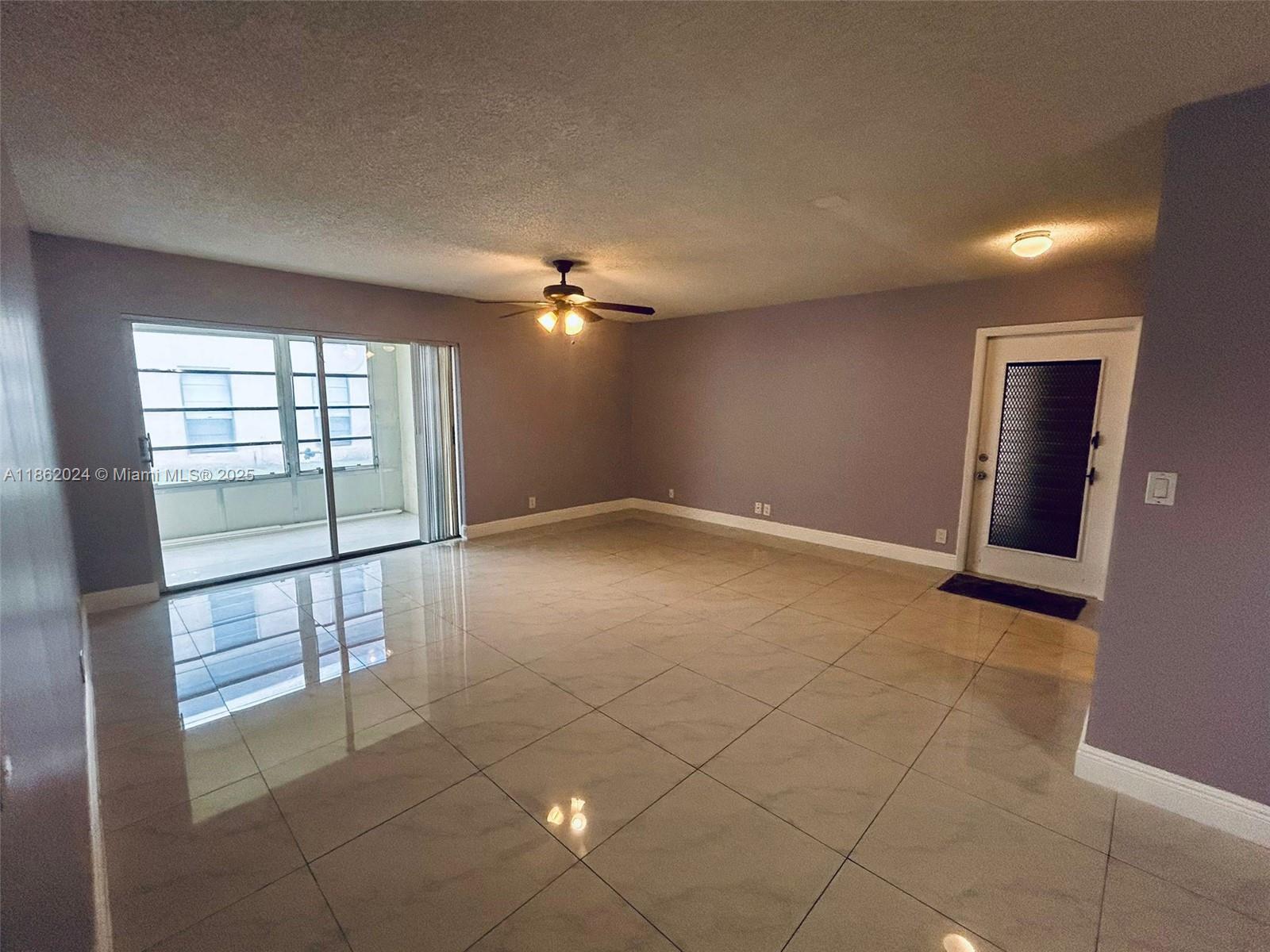 394 N Laurel Dr # 303