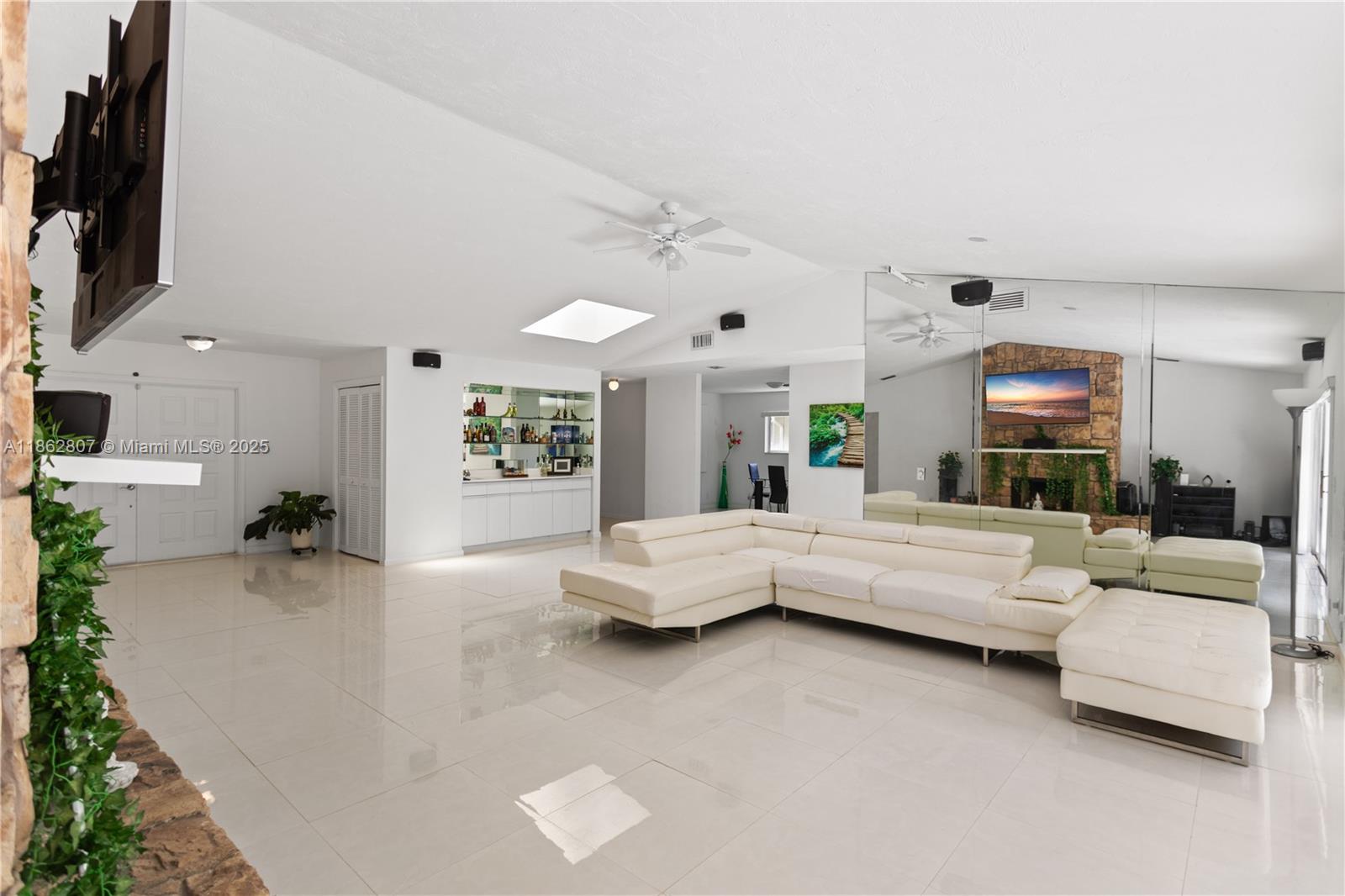 2451 SW 23rd Cranbrook Dr