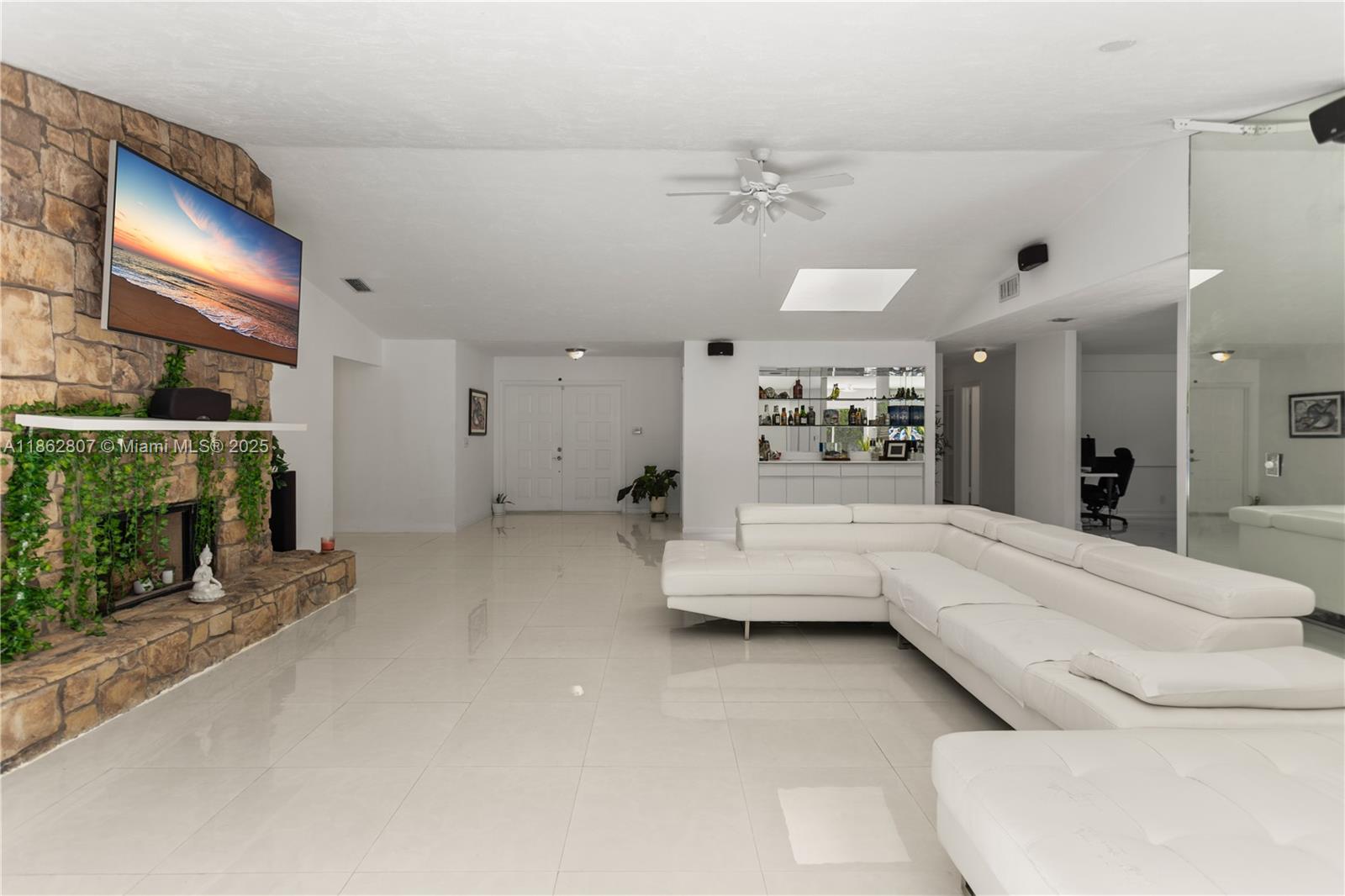 2451 SW 23rd Cranbrook Dr