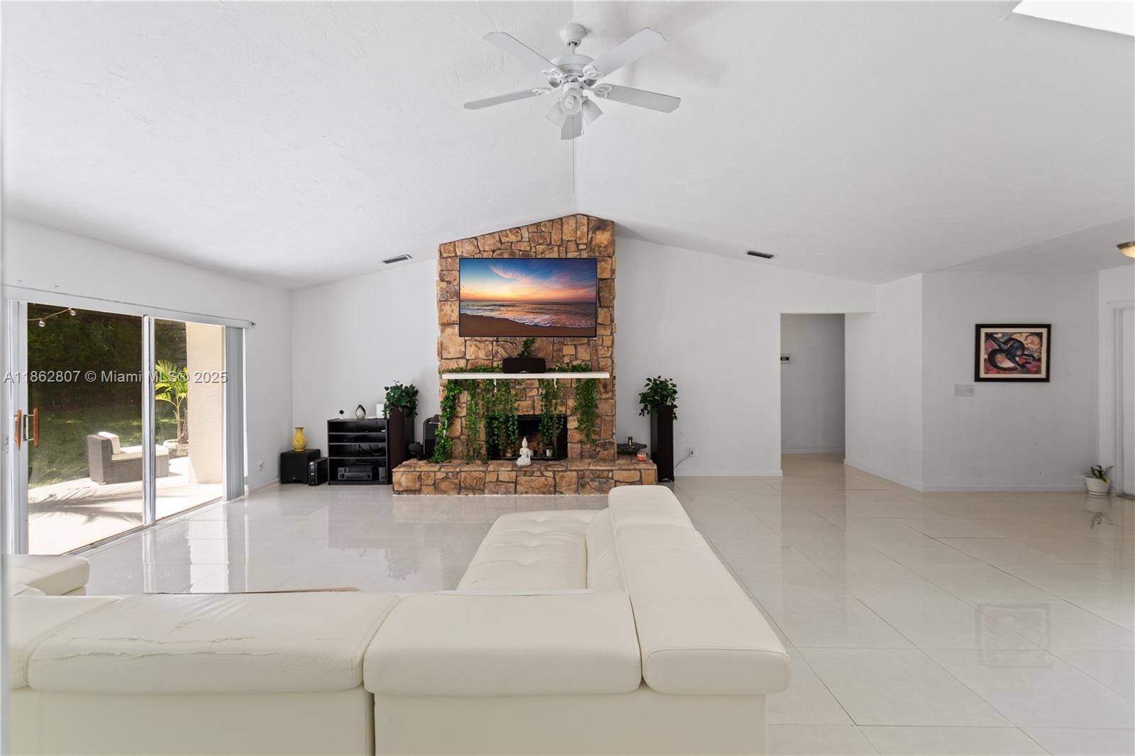 2451 SW 23rd Cranbrook Dr