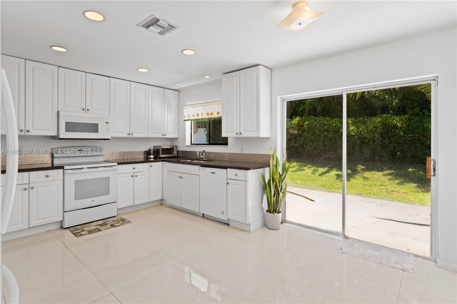 2451 SW 23rd Cranbrook Dr