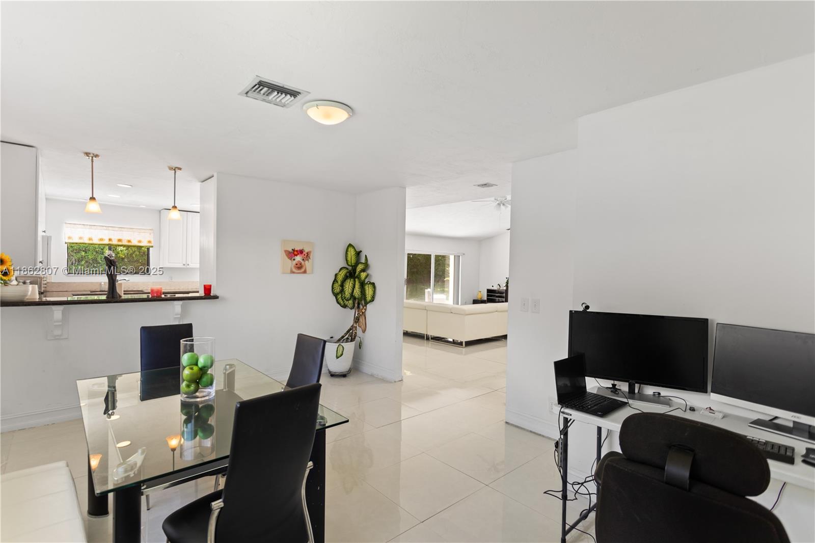 2451 SW 23rd Cranbrook Dr