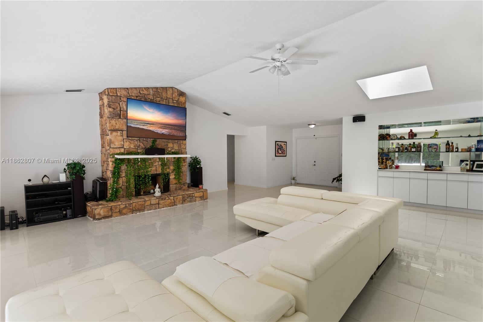 2451 SW 23rd Cranbrook Dr