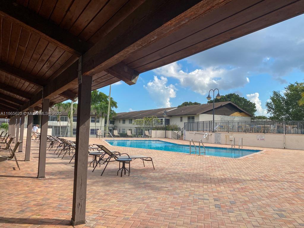 125 S Laurel Dr # 506
