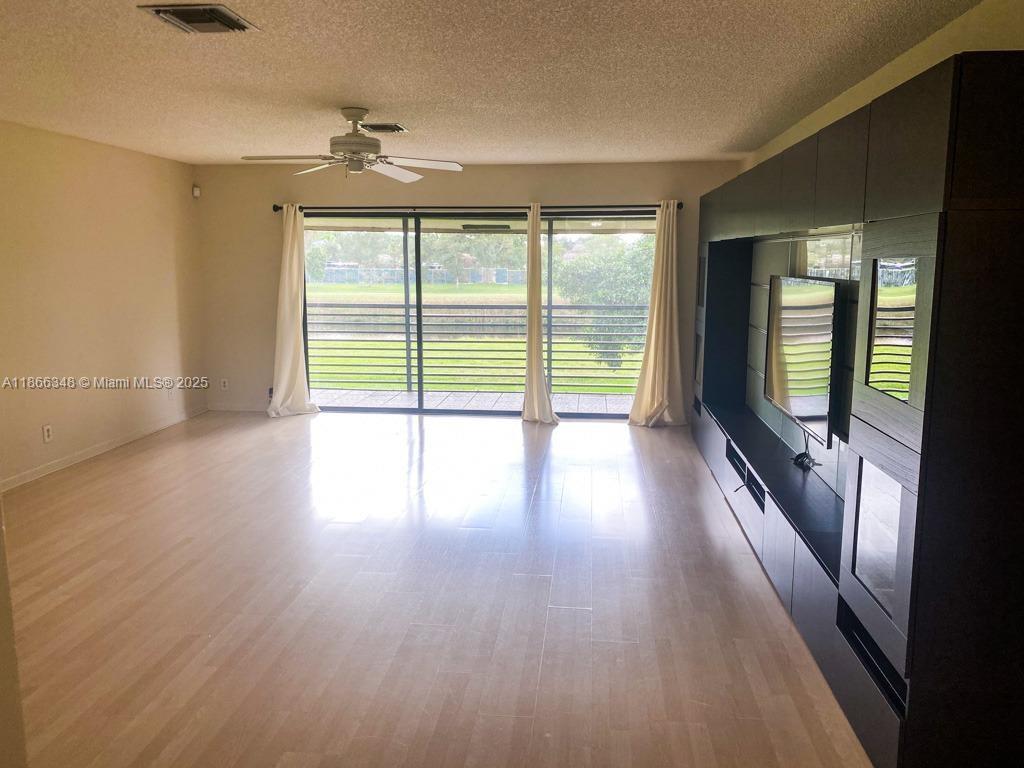 125 S Laurel Dr # 506