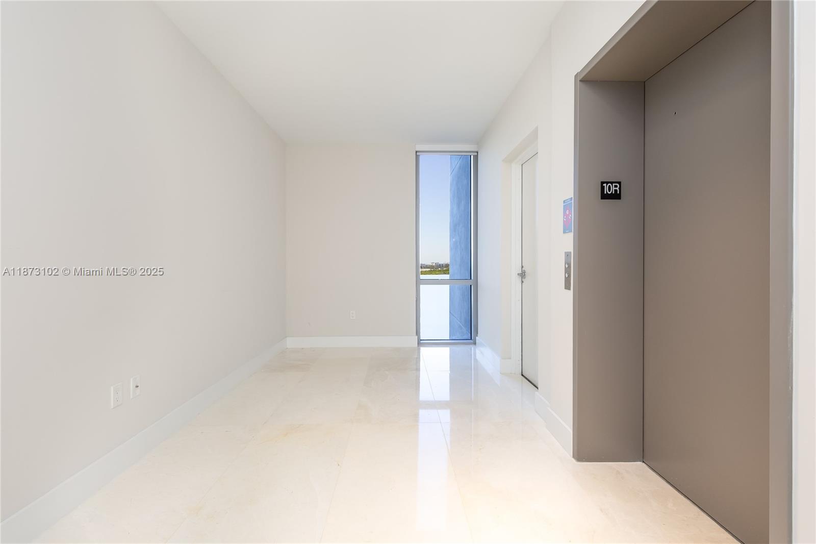 16385 Biscayne Blvd # 1007