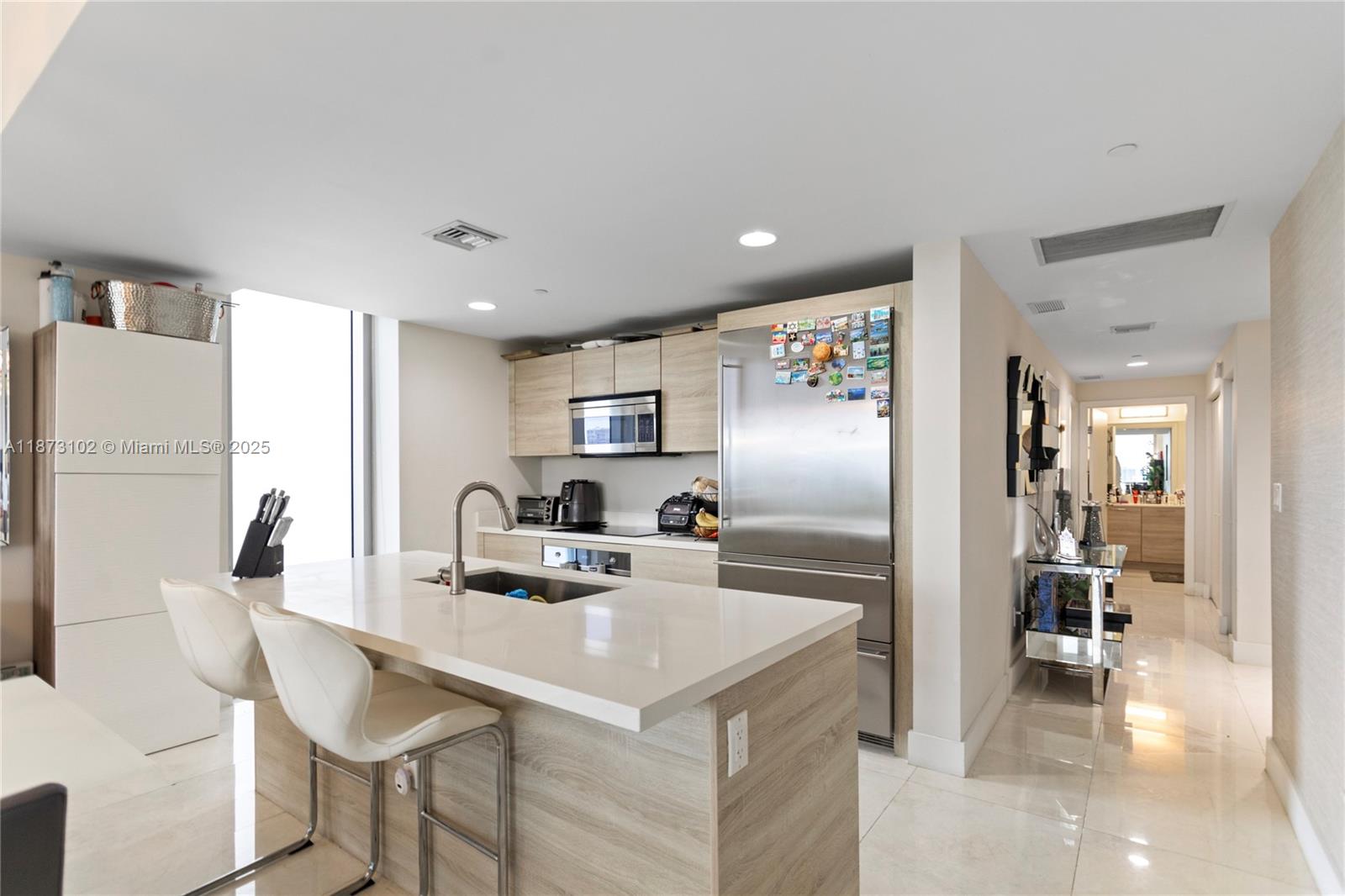 16385 Biscayne Blvd # 1007