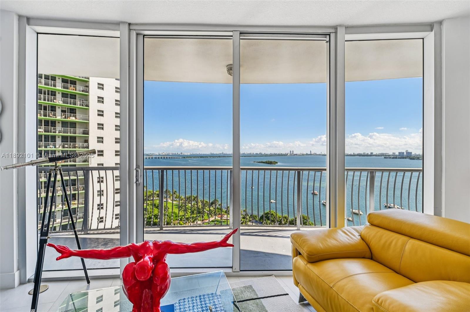 1750 N Bayshore Dr # 2101