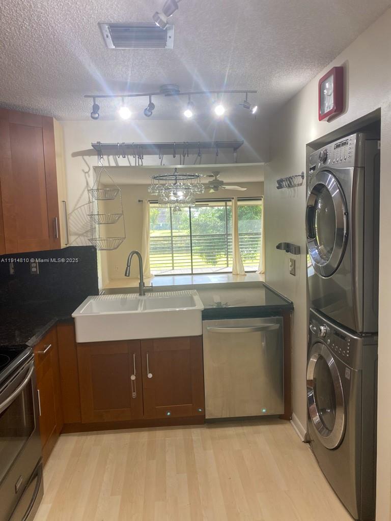 125 S Laurel Dr # 506