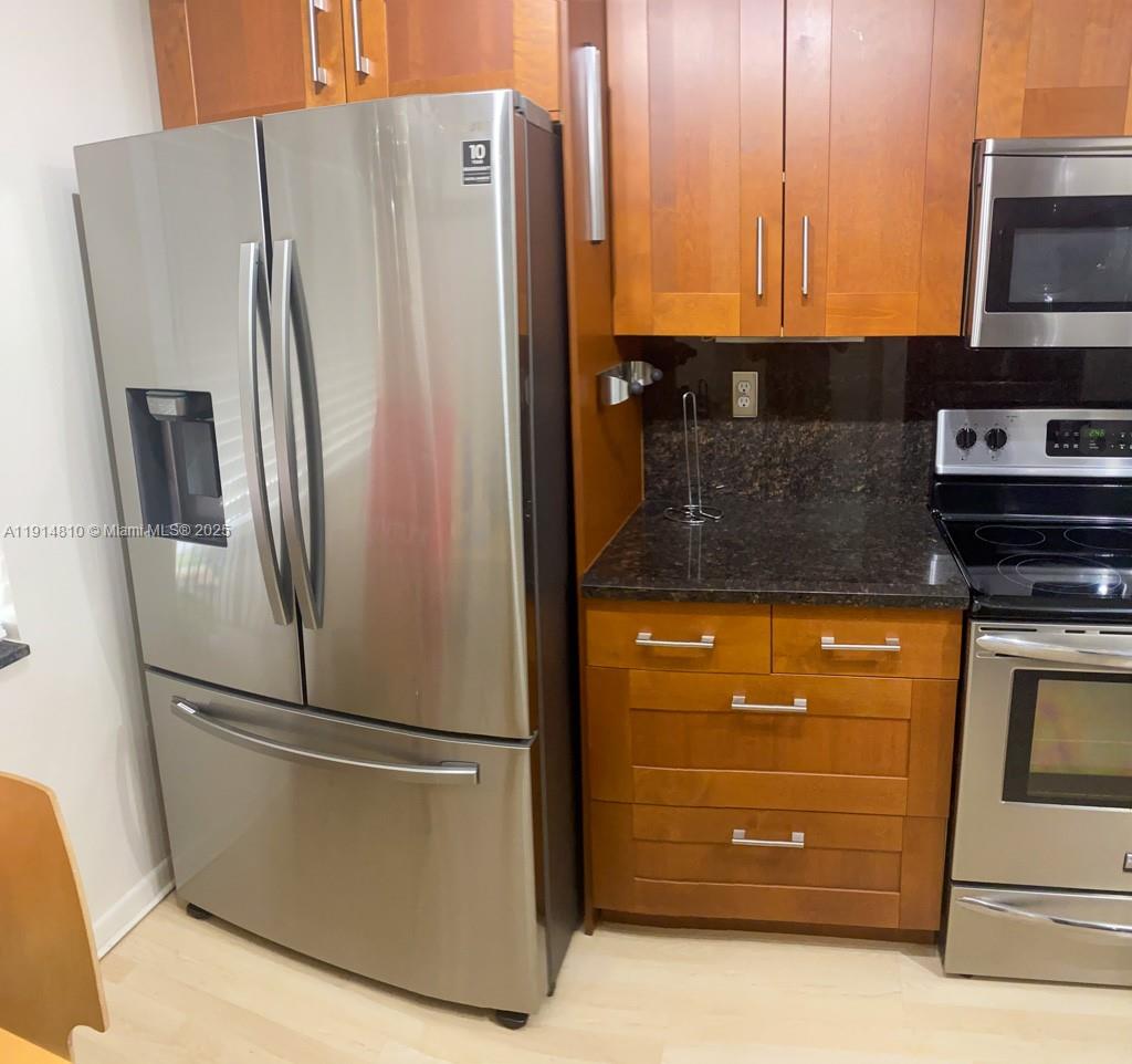 125 S Laurel Dr # 506