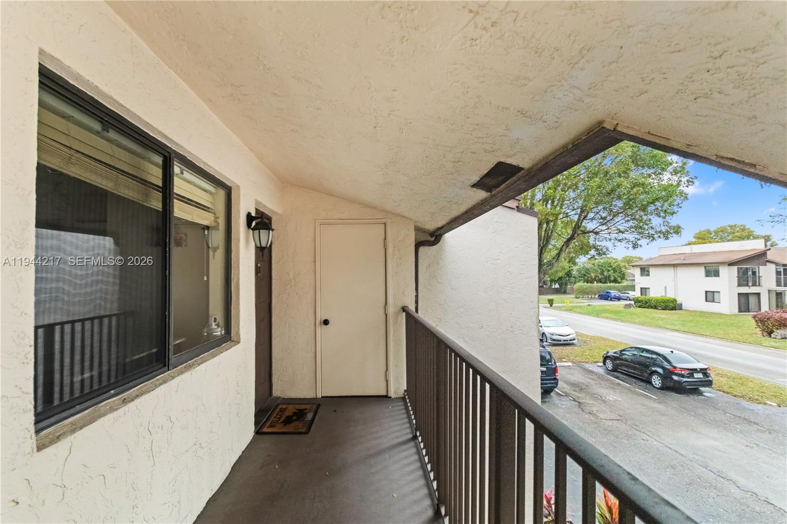 145 S Laurel Dr # 606