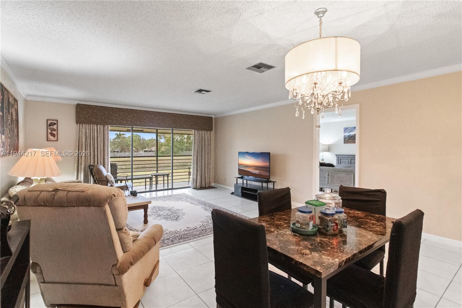 145 S Laurel Dr # 606