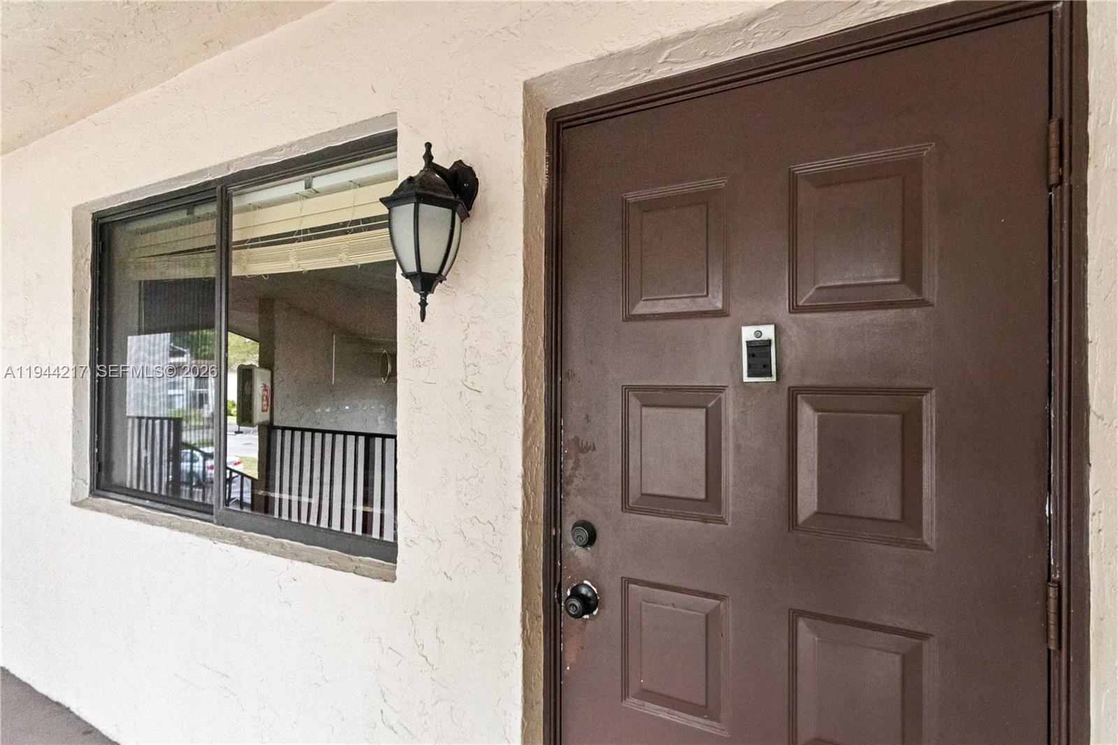 145 S Laurel Dr # 606