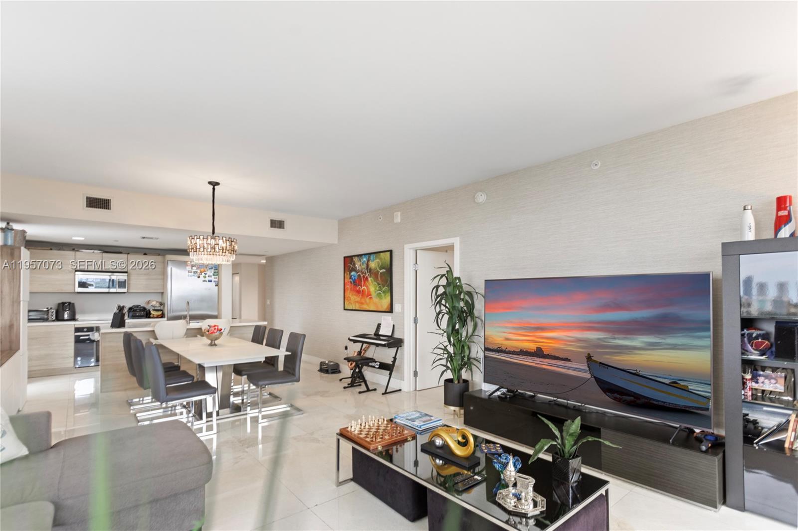 16385 Biscayne Blvd # 1007