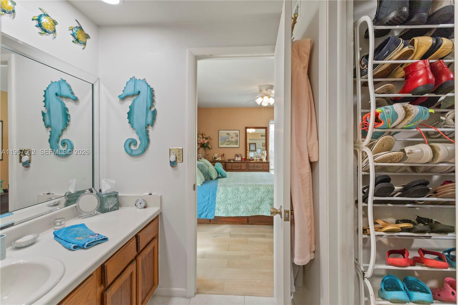 452 N Laurel Dr # 1503