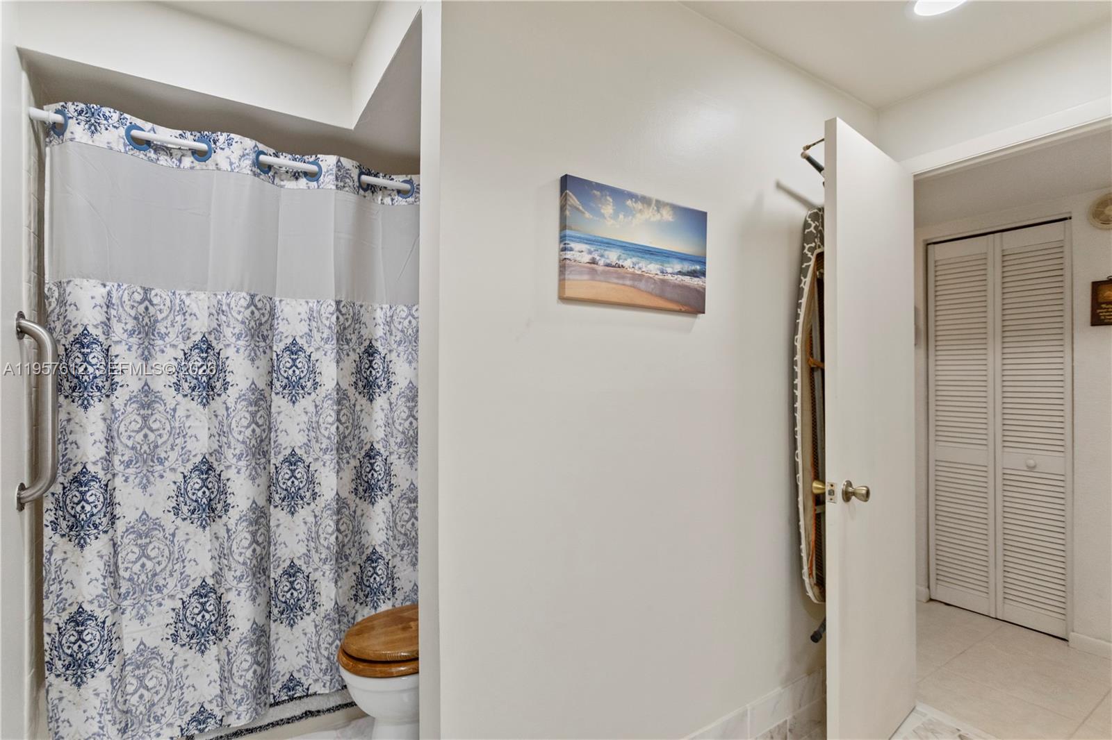 452 N Laurel Dr # 1503