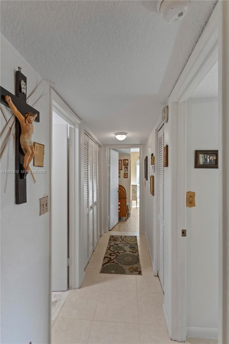 452 N Laurel Dr # 1503