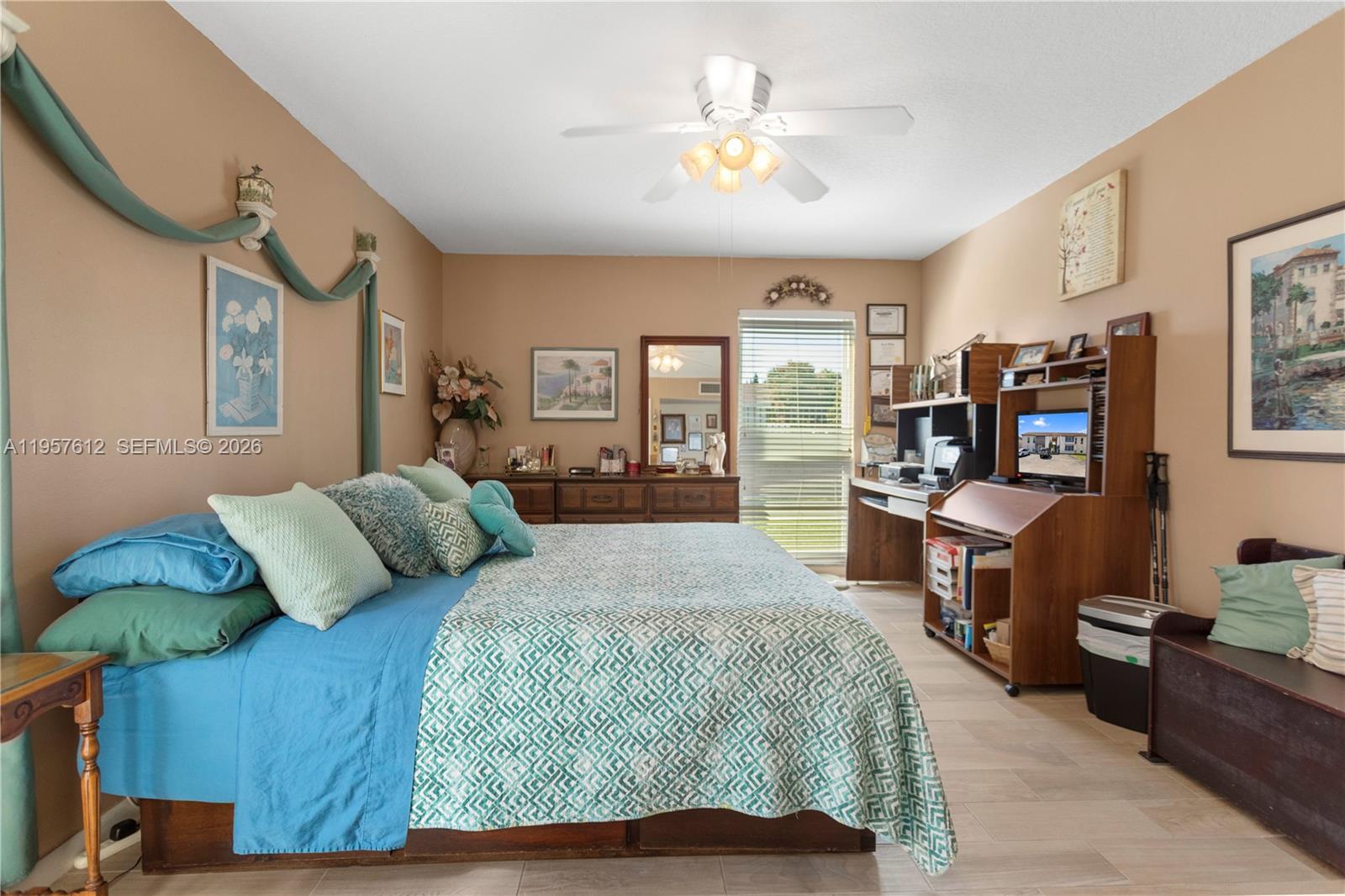 452 N Laurel Dr # 1503