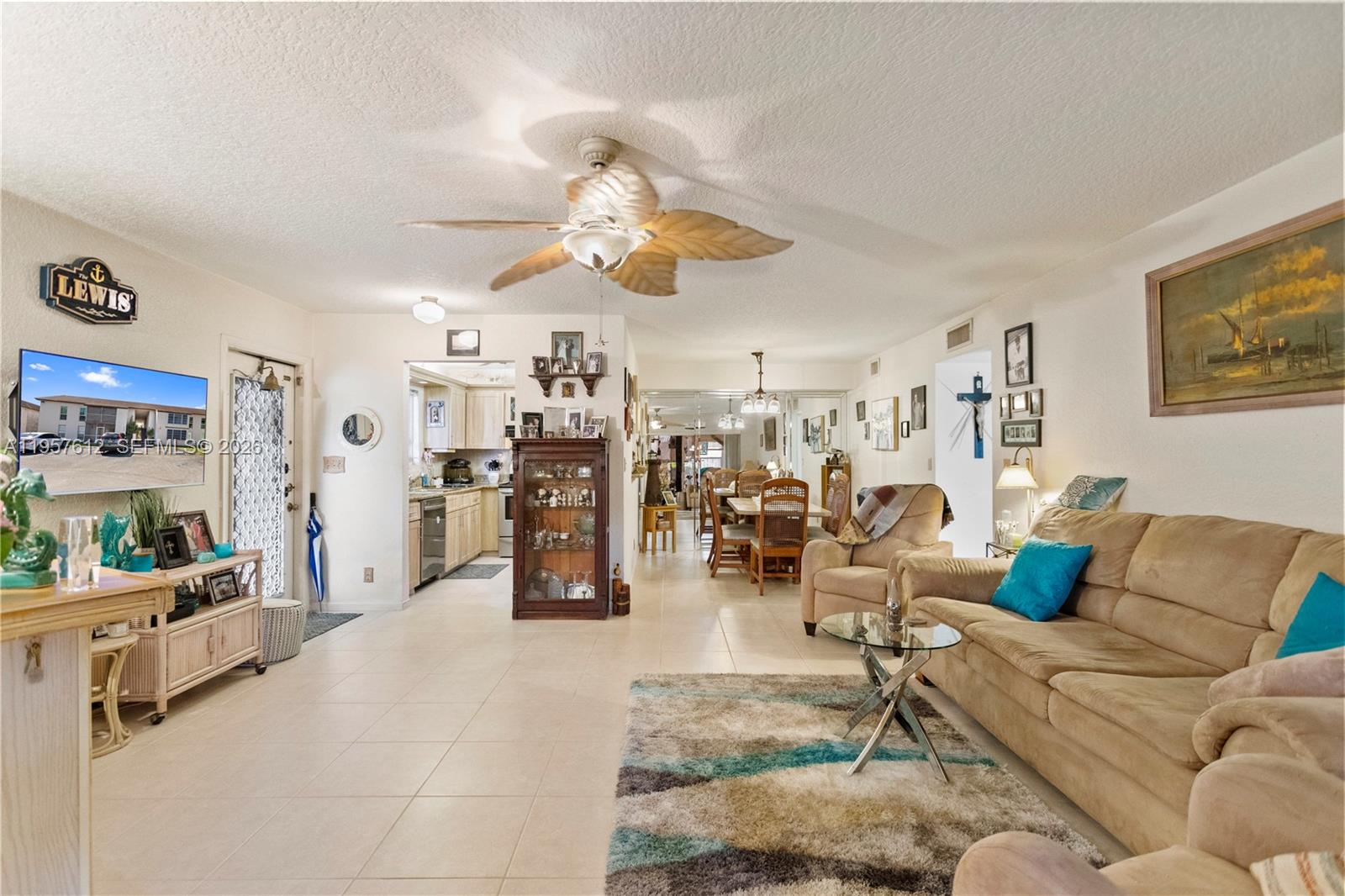 452 N Laurel Dr # 1503