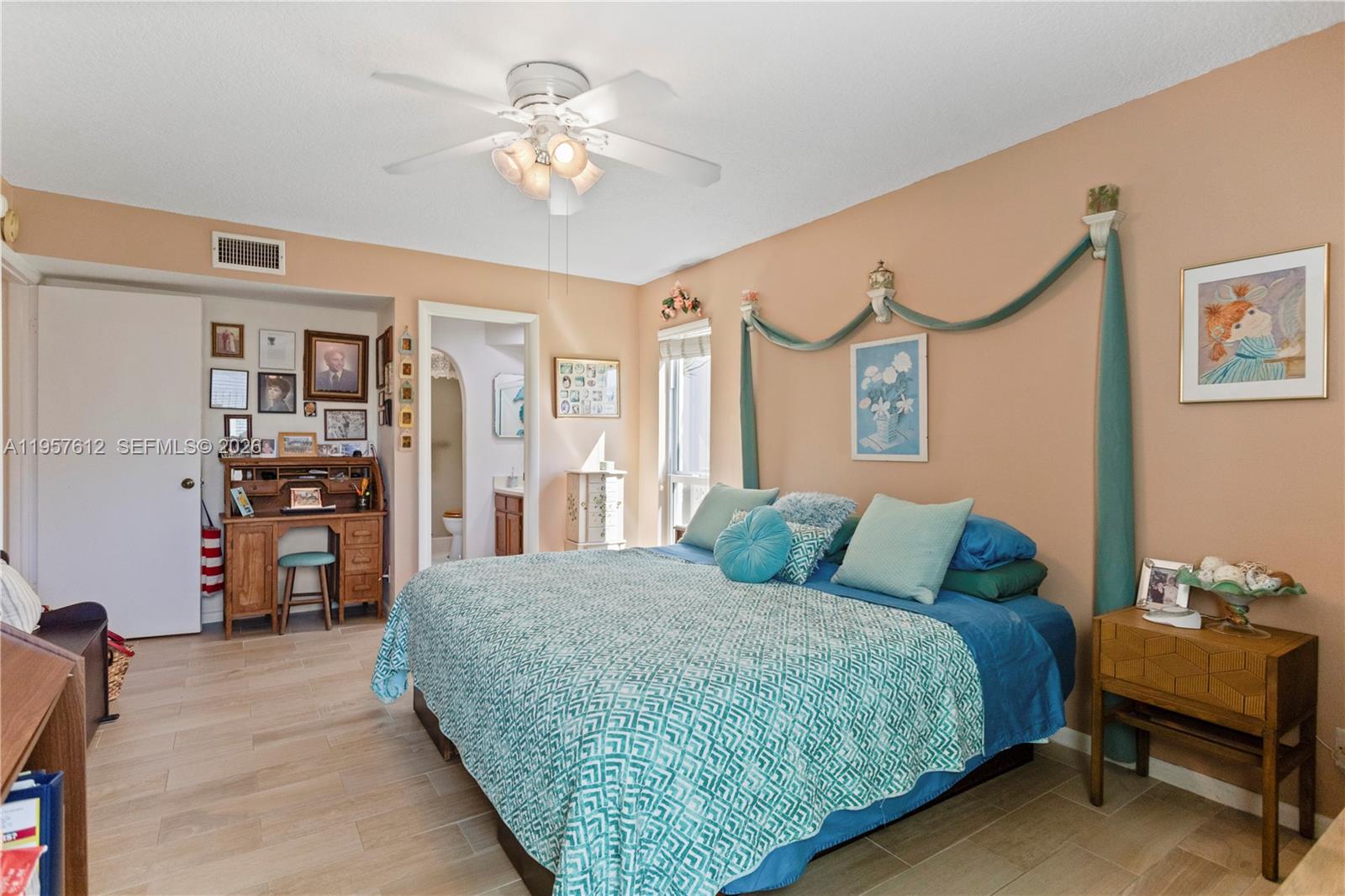 452 N Laurel Dr # 1503