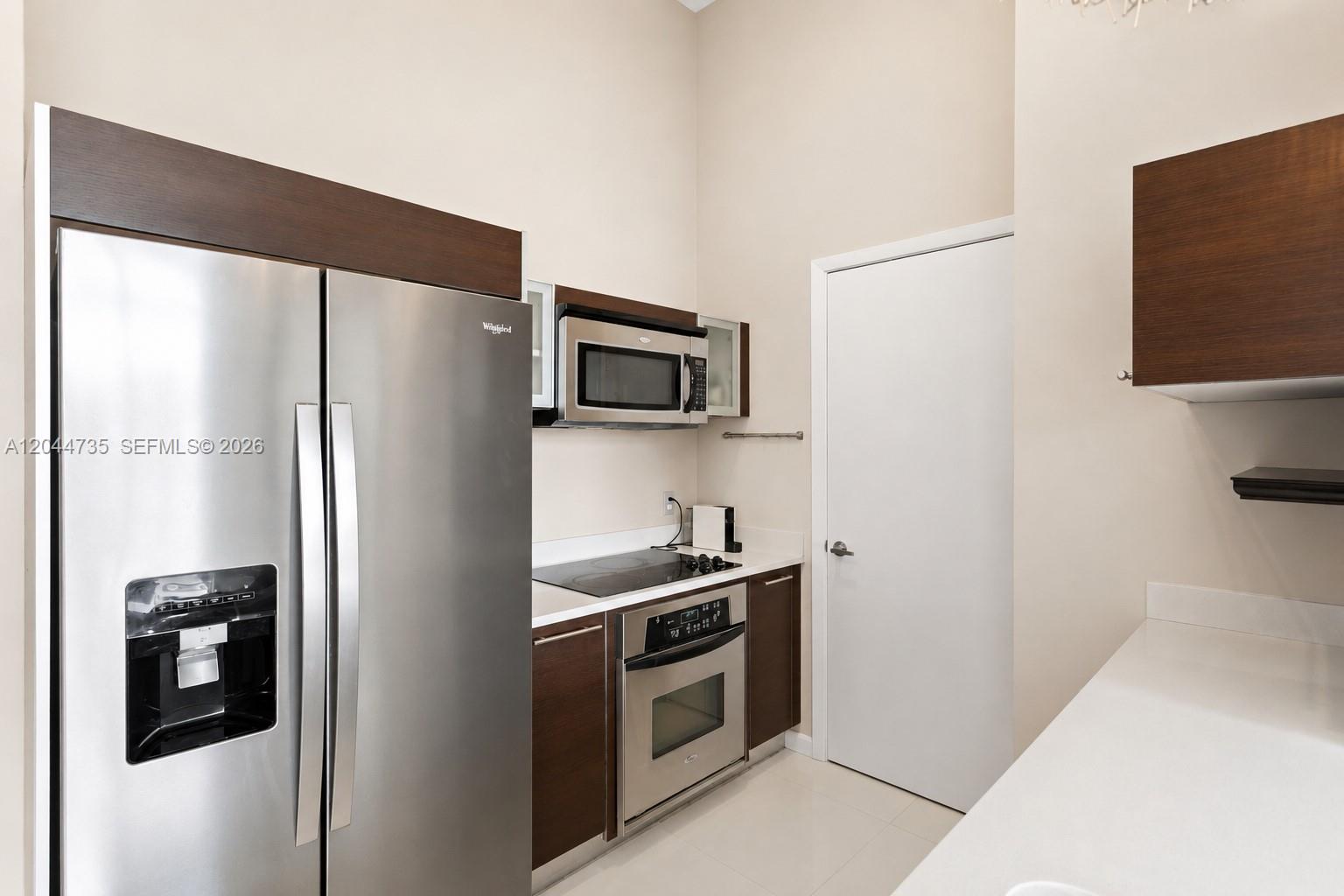 1900 N Bayshore Drive Dr # 715
