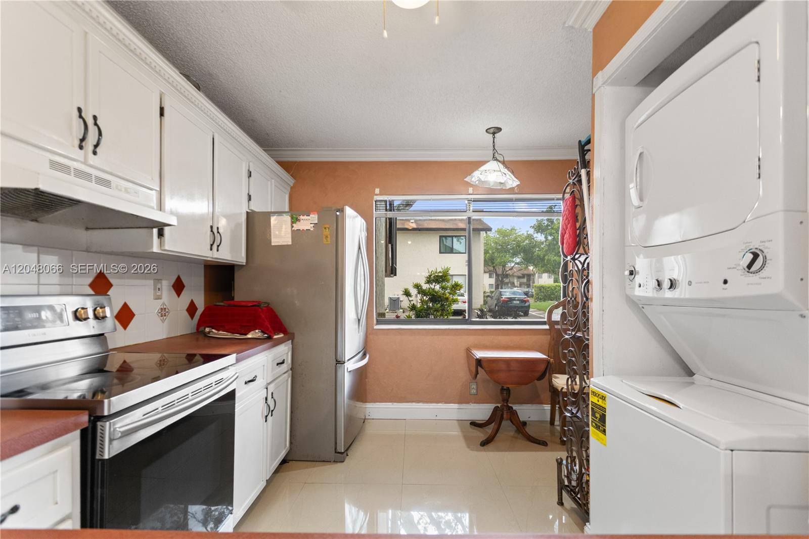 204 E Laurel Dr # 1204