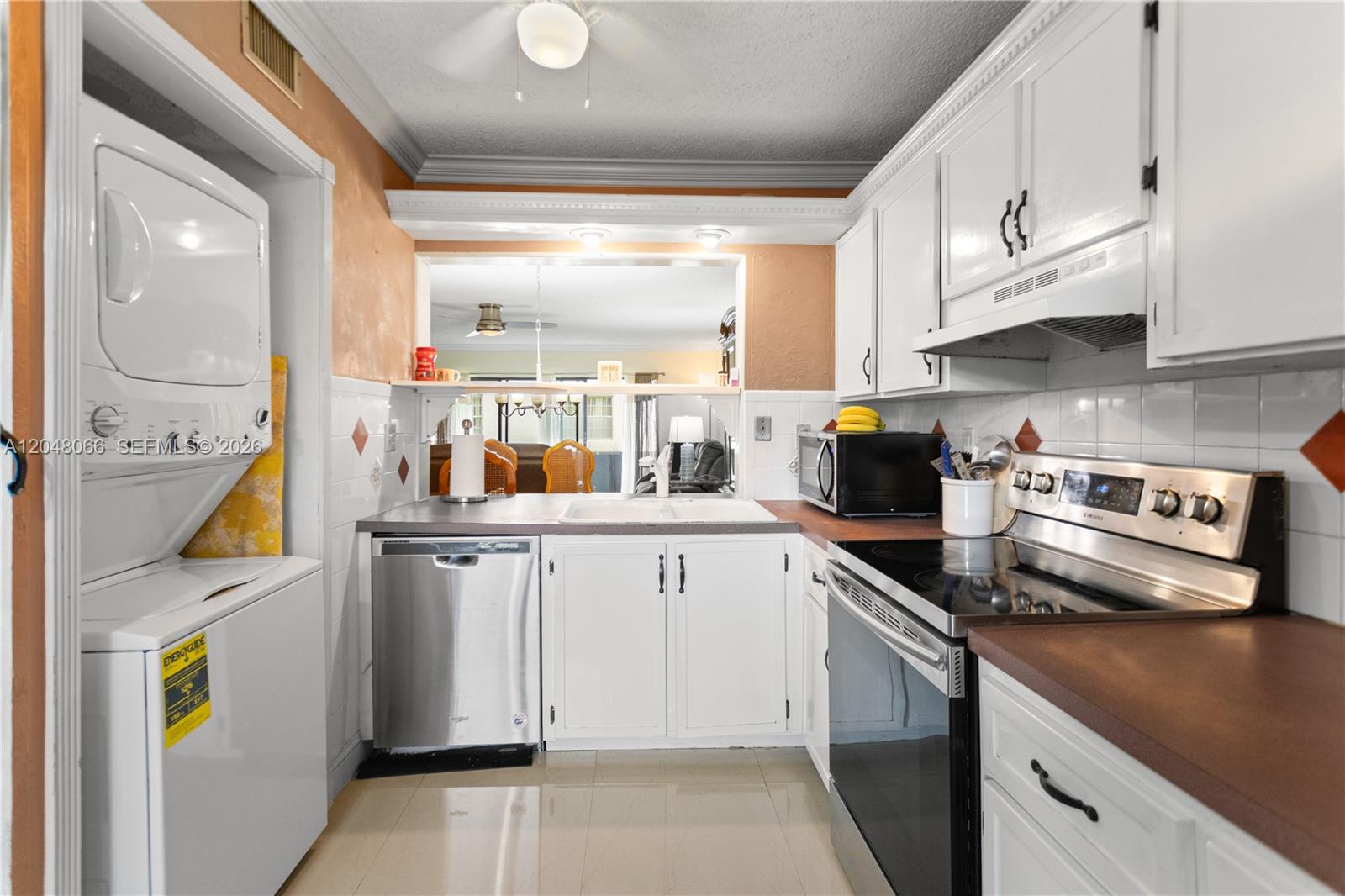 204 E Laurel Dr # 1204