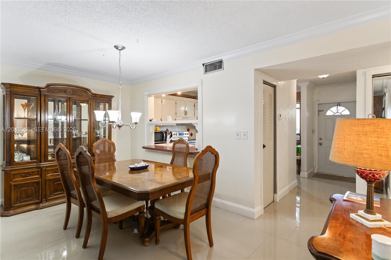 204 E Laurel Dr # 1204