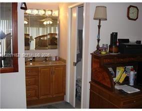 124 S Laurel Dr # 505