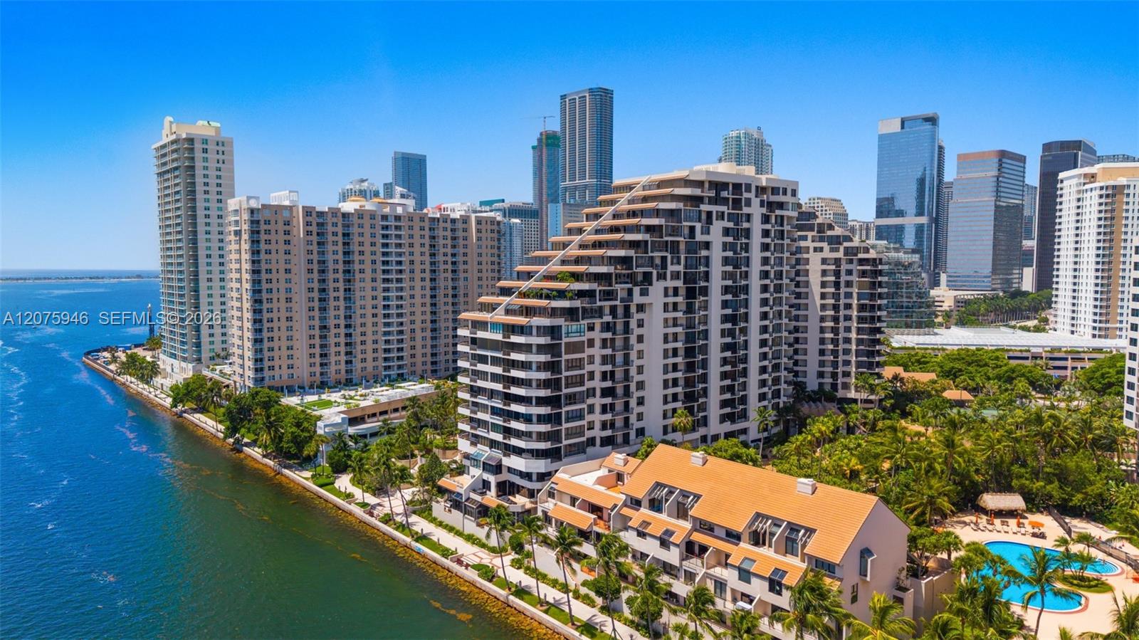 520 Brickell Key Dr # A1902