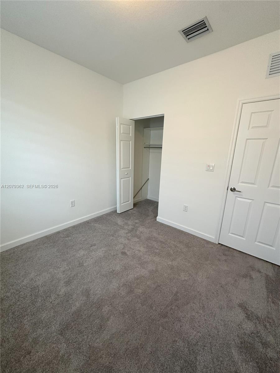 1602 SW 28th Ct